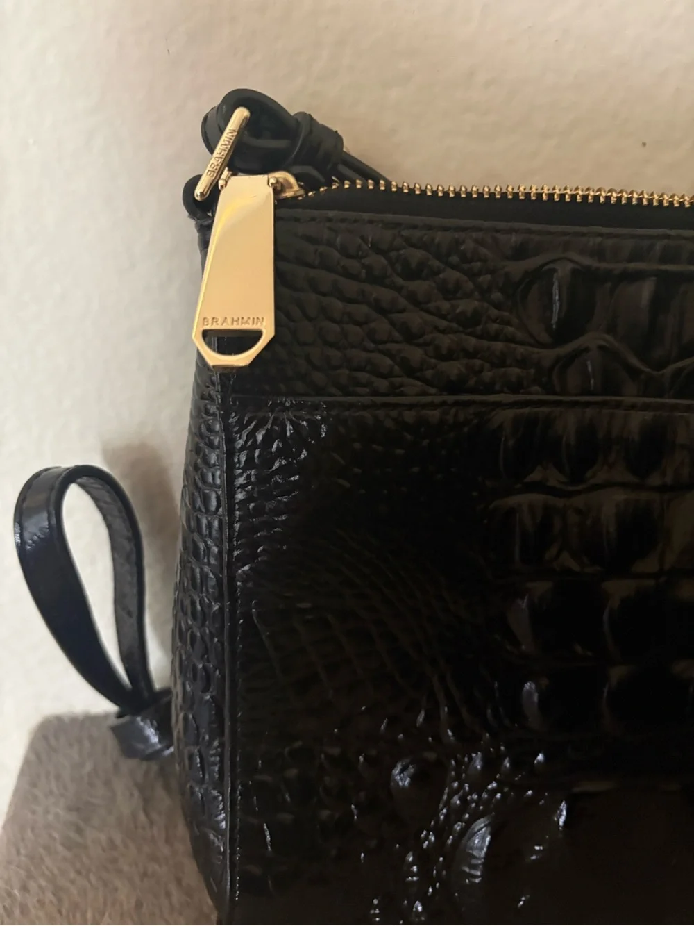 Brahmin Black Croc-Embossed Leather Crossbody with Gold Hardware - Picture 4 of 5